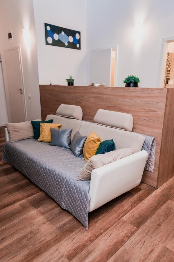 Puzzle Apartaments&Studios 크라이오바 외부 사진